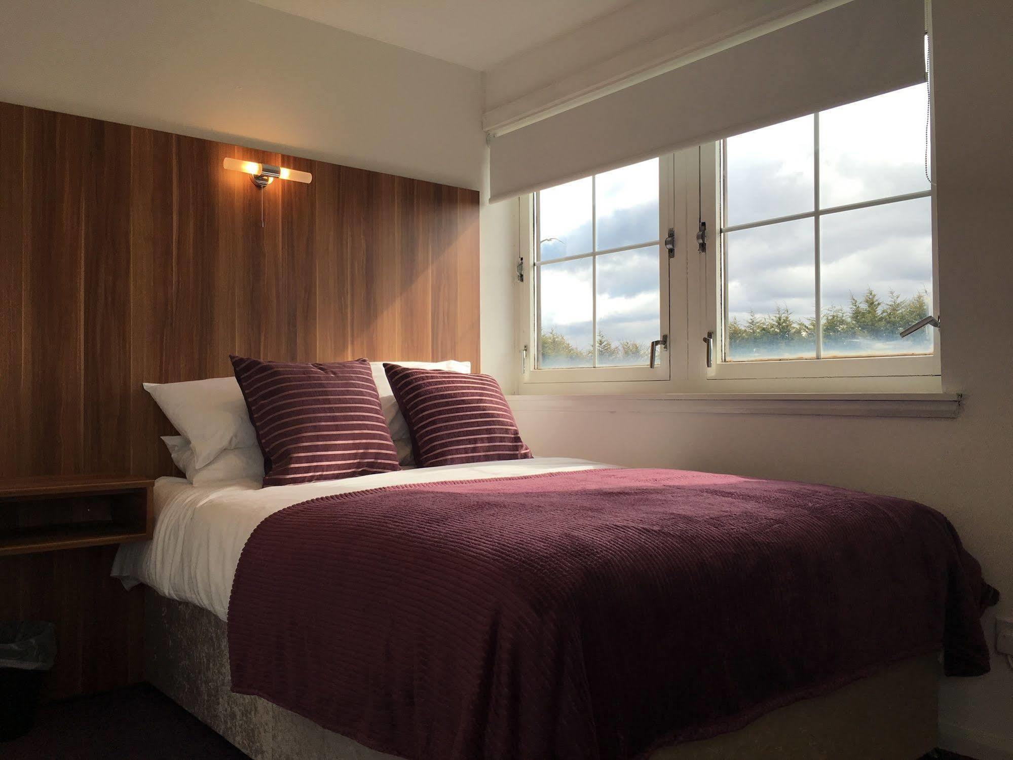 Glasgow Airport Apartments Paisley Exteriér fotografie